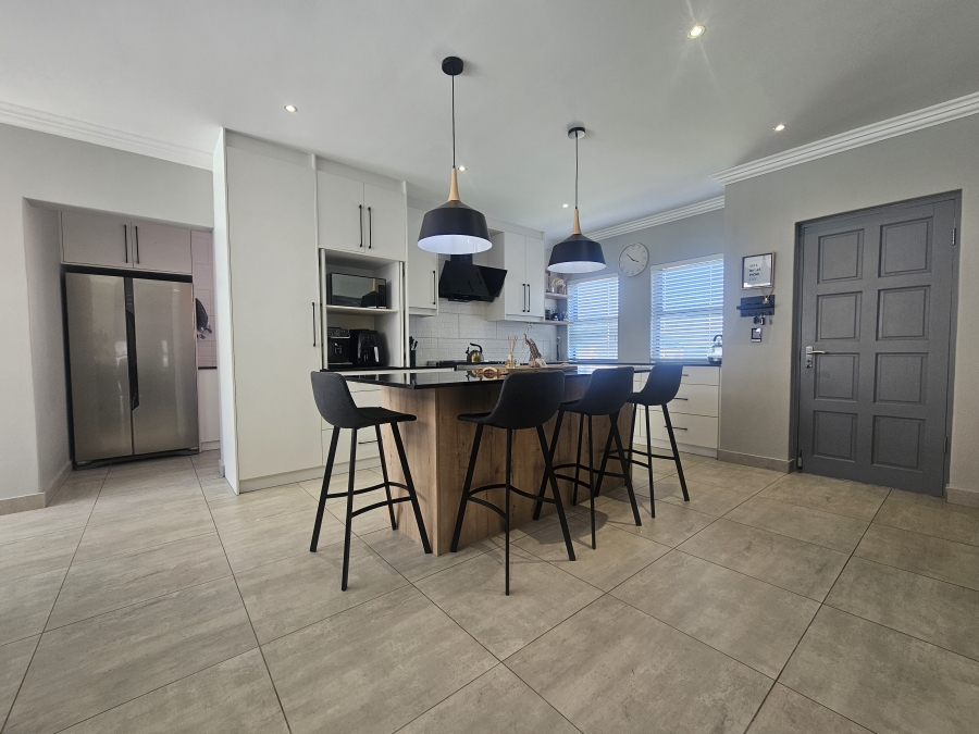 3 Bedroom Property for Sale in Brackenfell South Western Cape